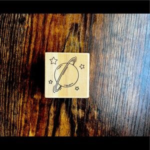 Saturn Stamp 🪐